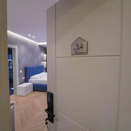 شقة 2 Steps From Center 3 4