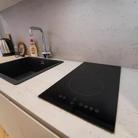 Daire 2 Steps From Center 3 4 *