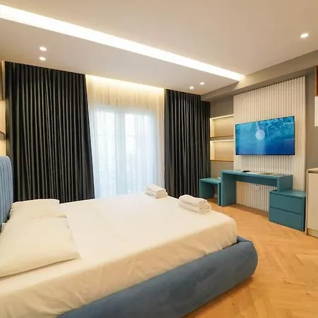 2 Steps From Center 3 4 شقة *